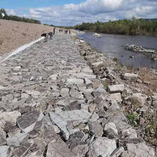 Water Proof Gabion Basket Mesh Galvanized Stone filled Hexagonal Gabion Box for Flood Control Retaining Wall